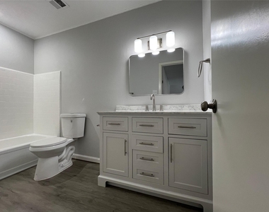 7012 Jetty Lane - Photo Thumbnail 22