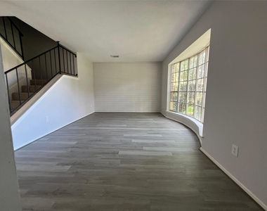 7012 Jetty Lane - Photo Thumbnail 1