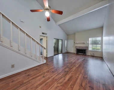3149 Windchase Boulevard - Photo Thumbnail 5