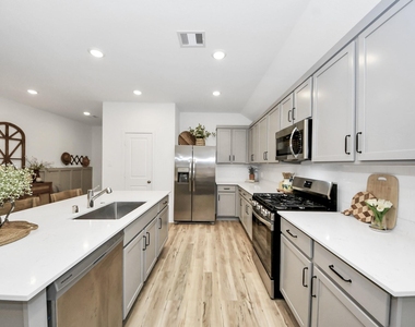 31703 Daisy Draper Lane - Photo Thumbnail 13