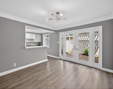 2109 Lander Lane - Photo Thumbnail 13