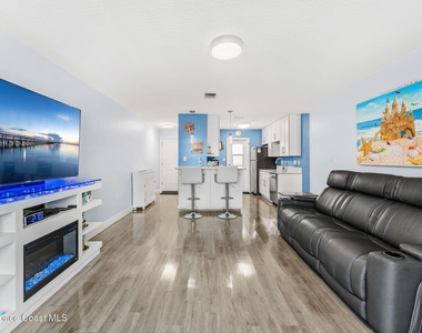 375 Polk Avenue - Photo Thumbnail 12
