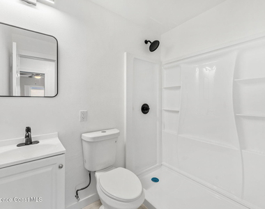 405 Dummitt Avenue - Photo Thumbnail 17