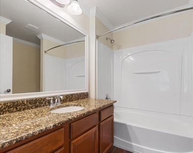 700 Ventura Drive - Photo Thumbnail 25