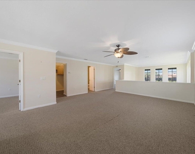 700 Ventura Drive - Photo Thumbnail 20