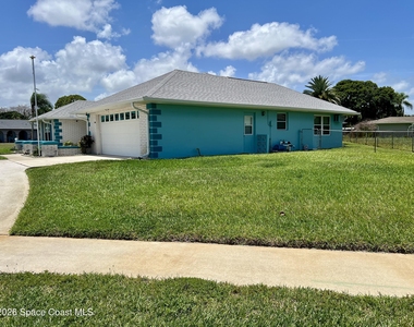 1497 Krin Court Ne - Photo Thumbnail 3