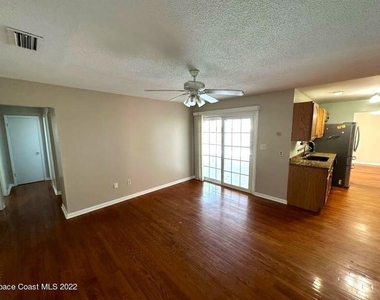 1660 Neptune Drive - Photo Thumbnail 6
