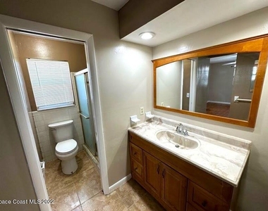 1660 Neptune Drive - Photo Thumbnail 19