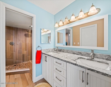 3220 River Villa Way - Photo Thumbnail 26