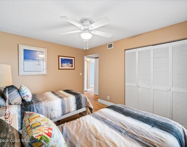 3220 River Villa Way - Photo Thumbnail 33