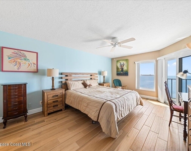3220 River Villa Way - Photo Thumbnail 24
