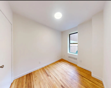 East 73rd Street - Photo Thumbnail 5