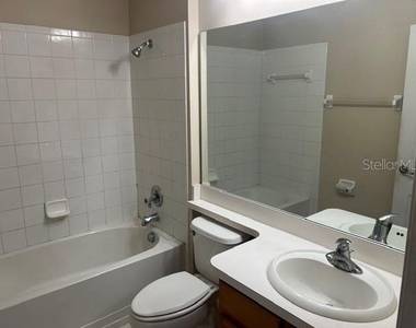 5038 Ayrshire Drive - Photo Thumbnail 9
