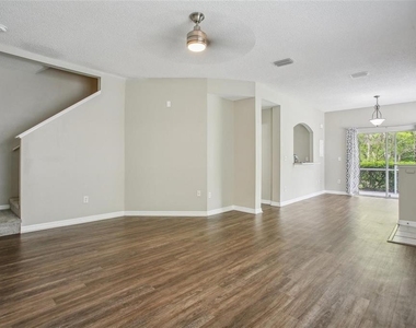 18181 Paradise Point Drive - Photo Thumbnail 44