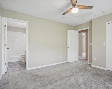 18181 Paradise Point Drive - Photo Thumbnail 29