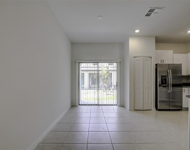 8240 Corner Pine Way - Photo Thumbnail 13