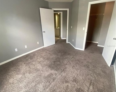 4009 Sand Palm Court - Photo Thumbnail 6