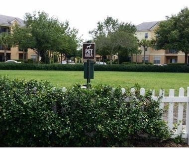 4009 Sand Palm Court - Photo Thumbnail 13