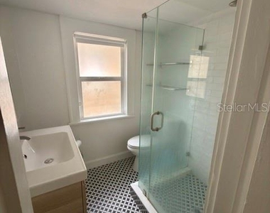 1416 Locust Street Ne - Photo Thumbnail 8