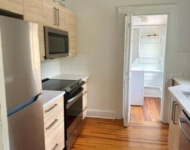 1416 Locust Street Ne - Photo Thumbnail 3