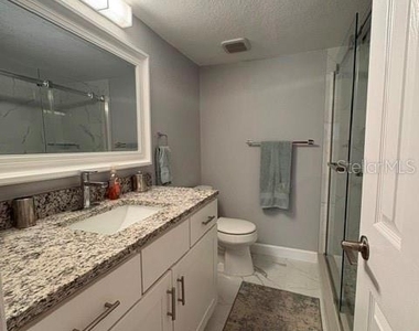 2302 S Manhattan Avenue - Photo Thumbnail 10