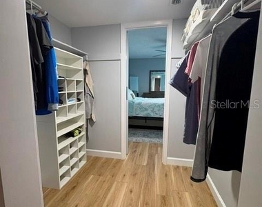 2302 S Manhattan Avenue - Photo Thumbnail 7
