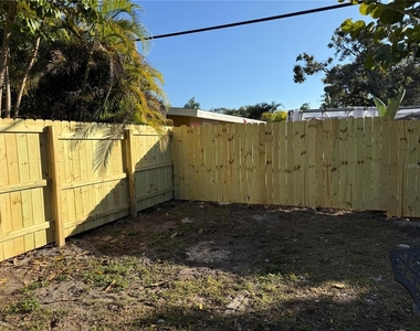 3000 Karen Avenue - Photo Thumbnail 17