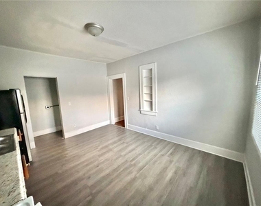 4700 10th Avenue S - Photo Thumbnail 11