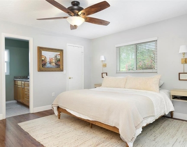 5605 78th Avenue E - Photo Thumbnail 15