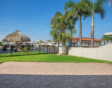 3734 Topsail Trail - Photo Thumbnail 5