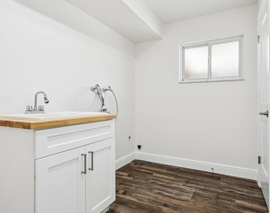 3734 Topsail Trail - Photo Thumbnail 31