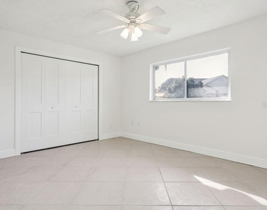 3734 Topsail Trail - Photo Thumbnail 24