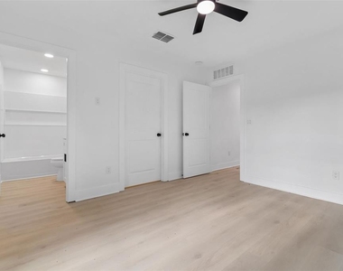 2021 Ava Circle - Photo Thumbnail 19