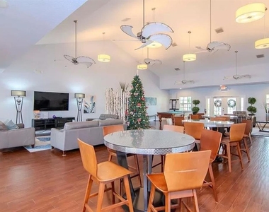184 Pompano Drive Se - Photo Thumbnail 31