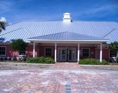 184 Pompano Drive Se - Photo Thumbnail 21