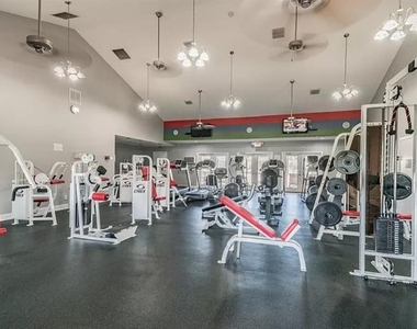 184 Pompano Drive Se - Photo Thumbnail 47