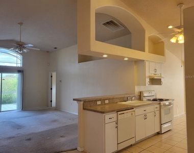 1314 Avonwood Court - Photo Thumbnail 2
