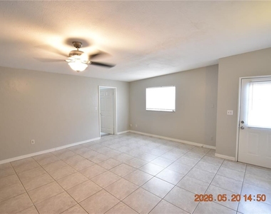 8720 Flame Vine Avenue - Photo Thumbnail 1