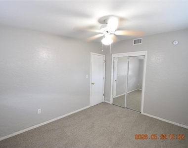 8720 Flame Vine Avenue - Photo Thumbnail 34