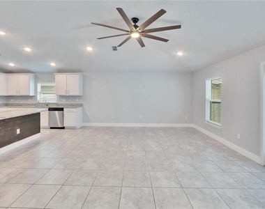 14525 Scottburgh Glen Drive - Photo Thumbnail 28