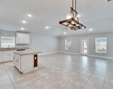 14525 Scottburgh Glen Drive - Photo Thumbnail 18