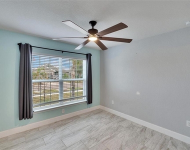 14525 Scottburgh Glen Drive - Photo Thumbnail 7