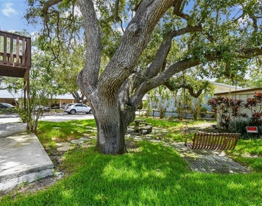 8423 Seminole Blvd - Photo Thumbnail 20