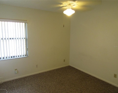 8423 Seminole Blvd - Photo Thumbnail 40