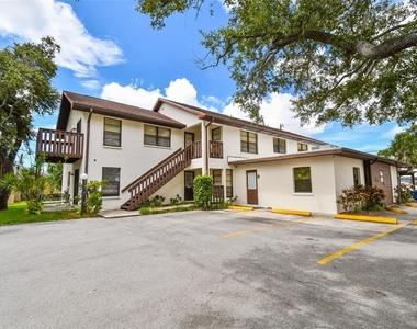 8423 Seminole Blvd - Photo Thumbnail 16