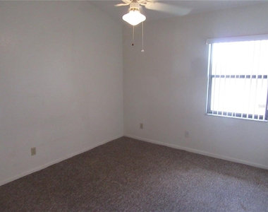 8423 Seminole Blvd - Photo Thumbnail 33