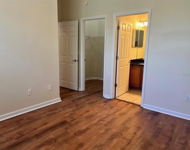532 Jasmine Way - Photo Thumbnail 23
