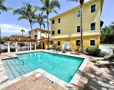 532 Jasmine Way - Photo Thumbnail 27