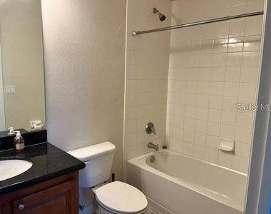 532 Jasmine Way - Photo Thumbnail 17