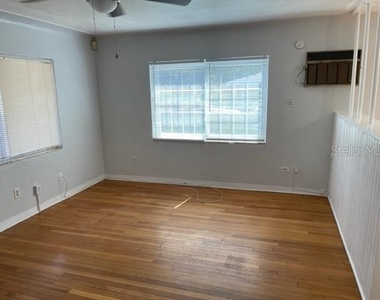 888 14th Avenue S - Photo Thumbnail 4